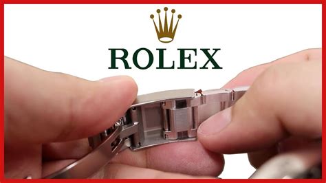 how to adjust oyster bracelet.